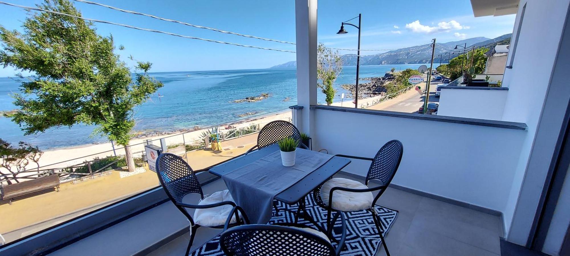 Appartamenti Jlune Cala Gonone Exterior foto