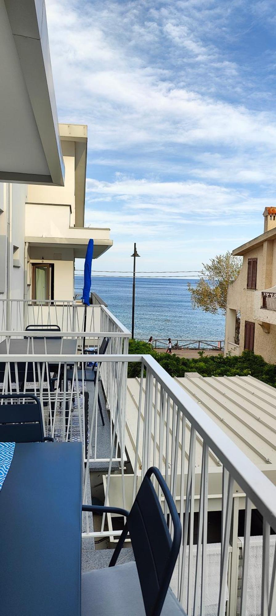 Appartamenti Jlune Cala Gonone Exterior foto
