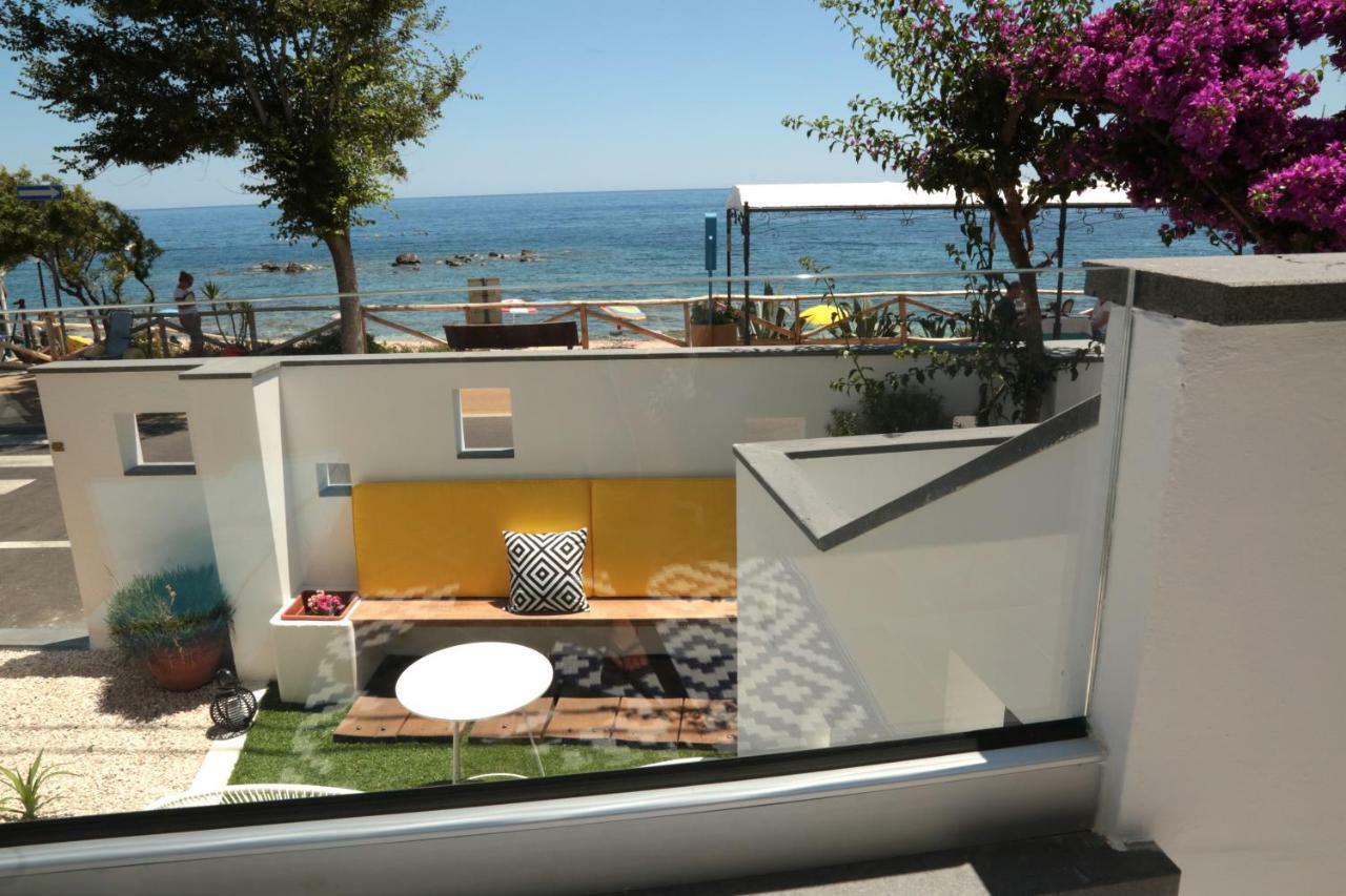 Appartamenti Jlune Cala Gonone Exterior foto