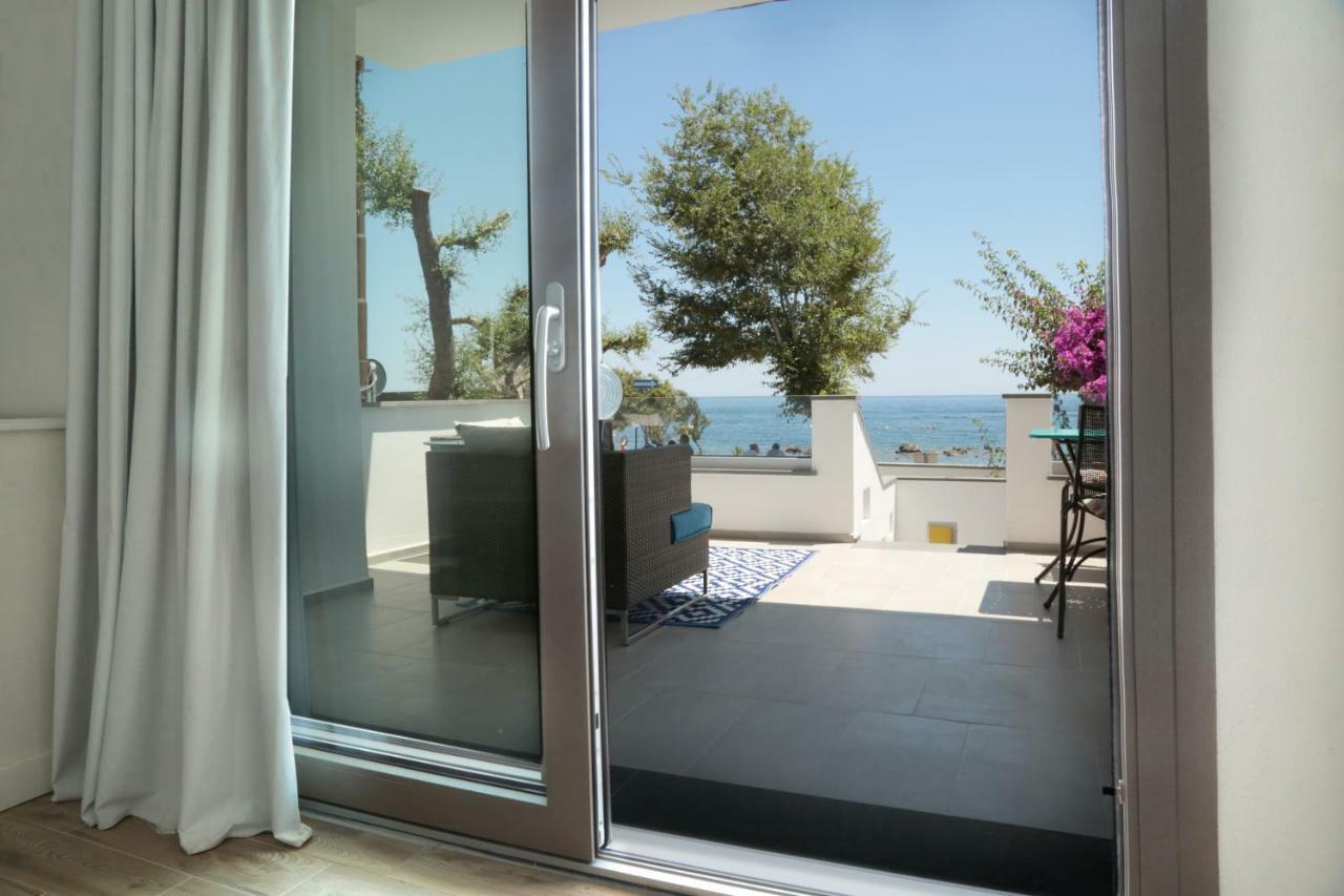 Appartamenti Jlune Cala Gonone Exterior foto